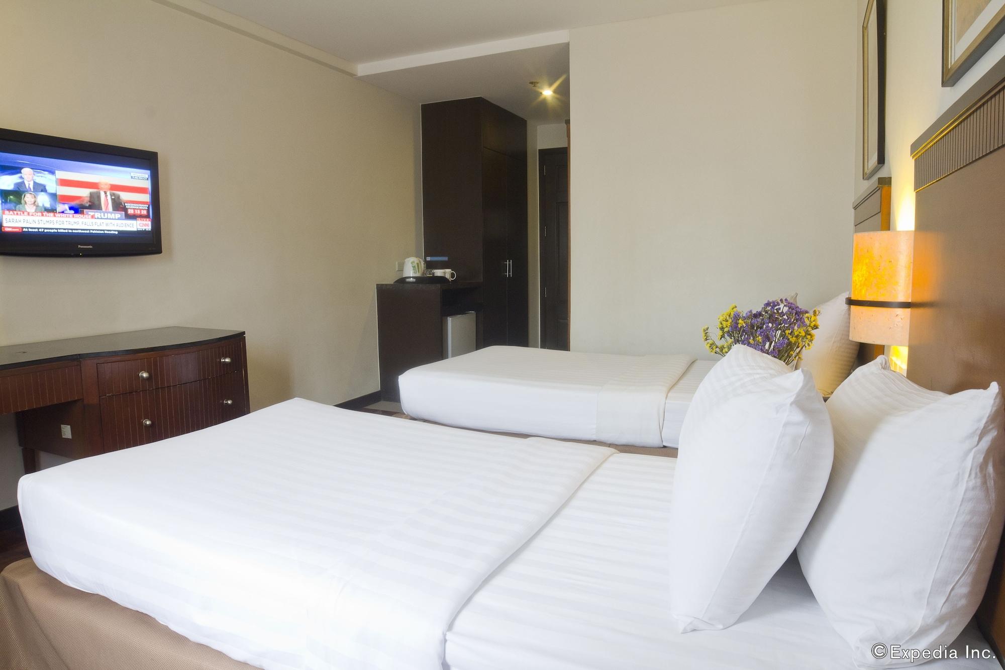 Fersal Hotel Neptune Makati Makati City Kültér fotó