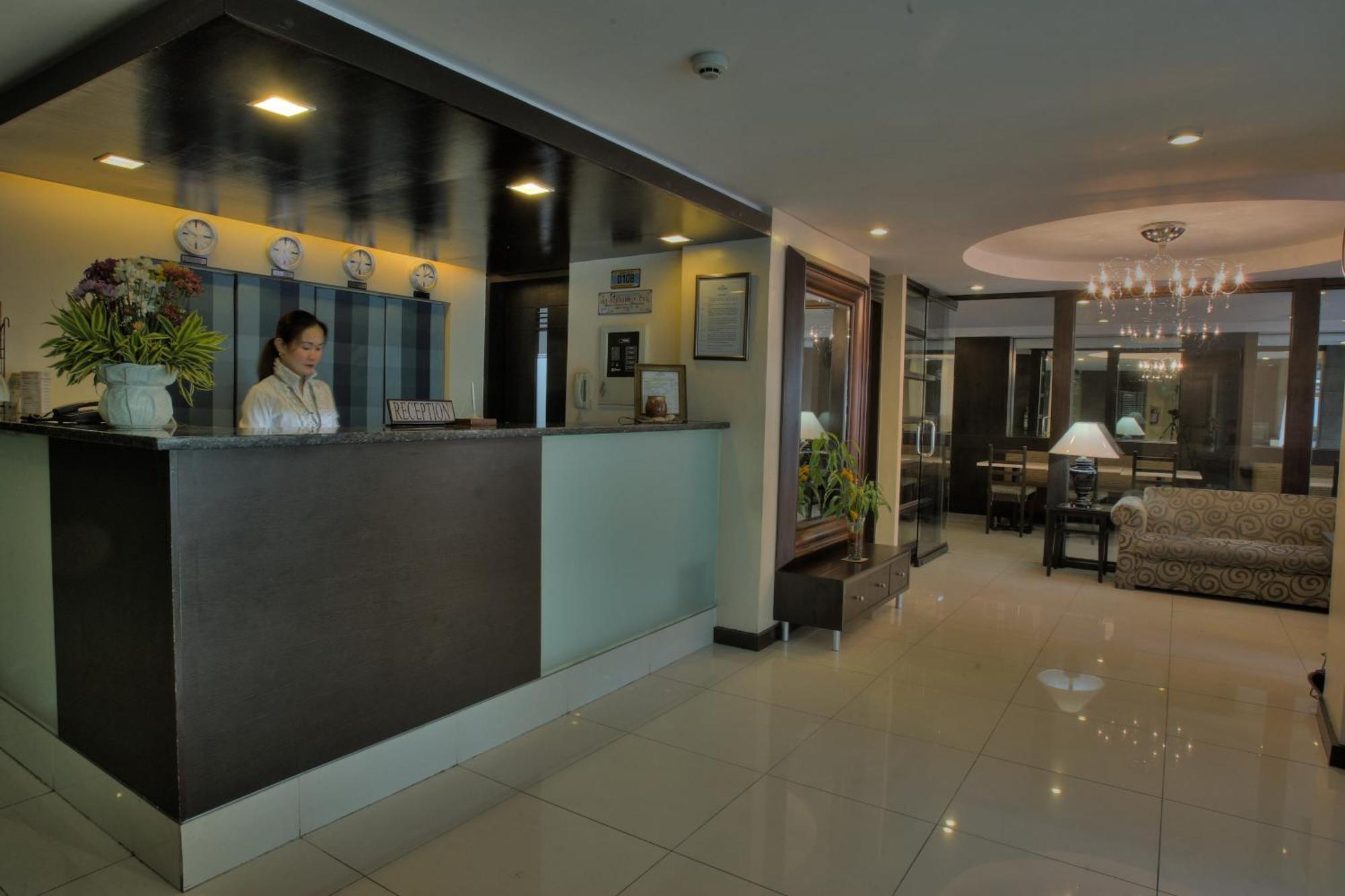 Fersal Hotel Neptune Makati Makati City Kültér fotó